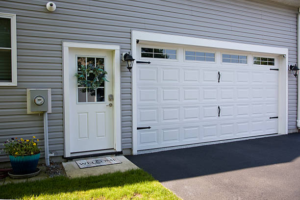24/7 Emergency Garage Door Panel Replacement experts in Pushmataha County County, OK